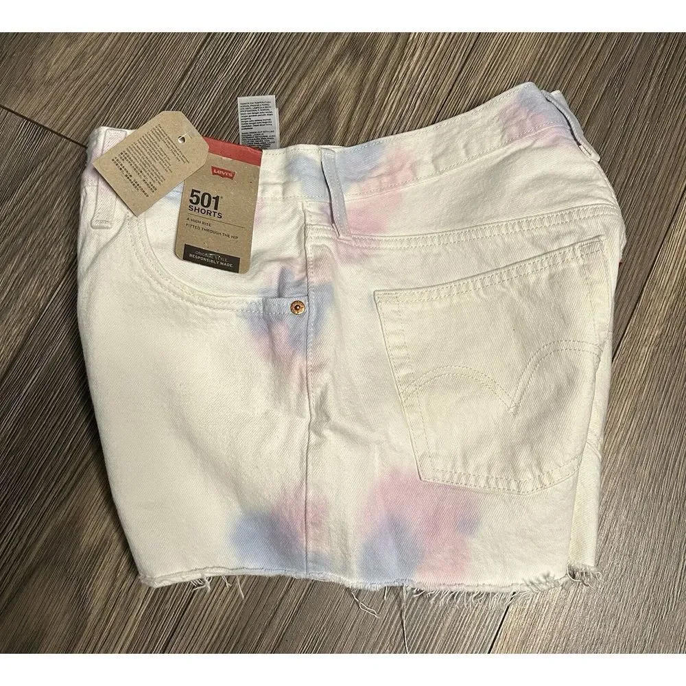 Levis get ready